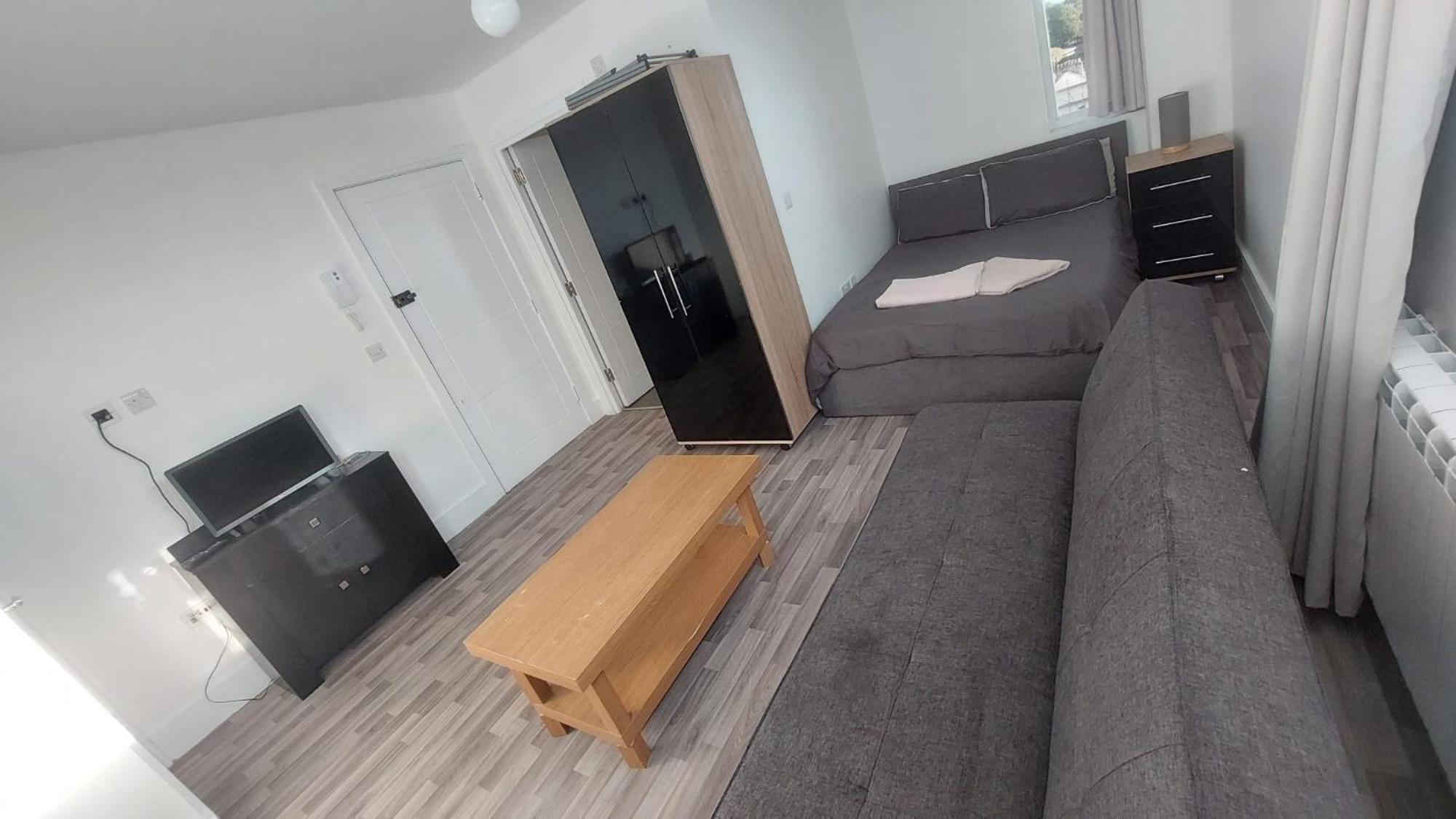 Spacious Studio Maidstone - Redecorated Oct 2023 Экстерьер фото
