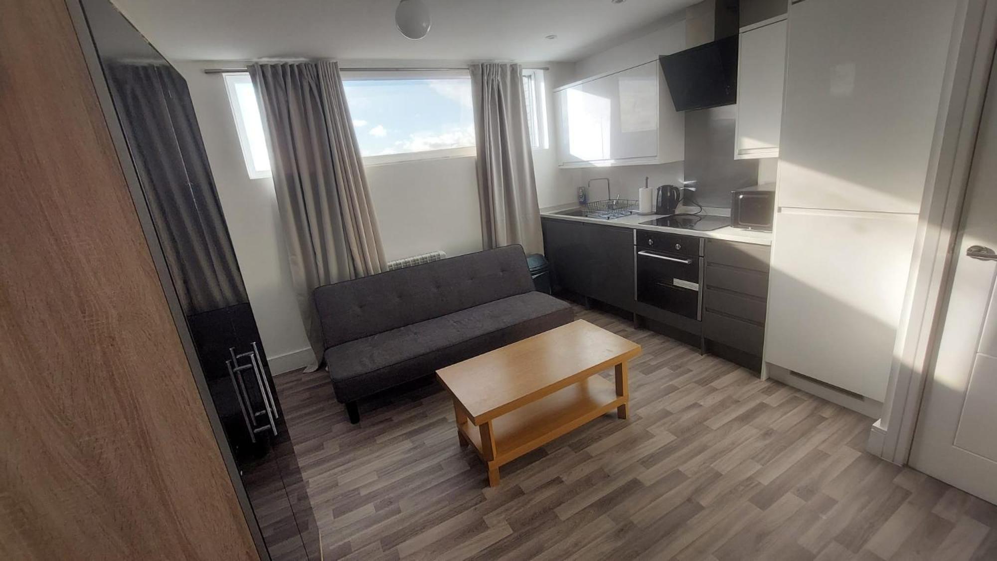 Spacious Studio Maidstone - Redecorated Oct 2023 Экстерьер фото